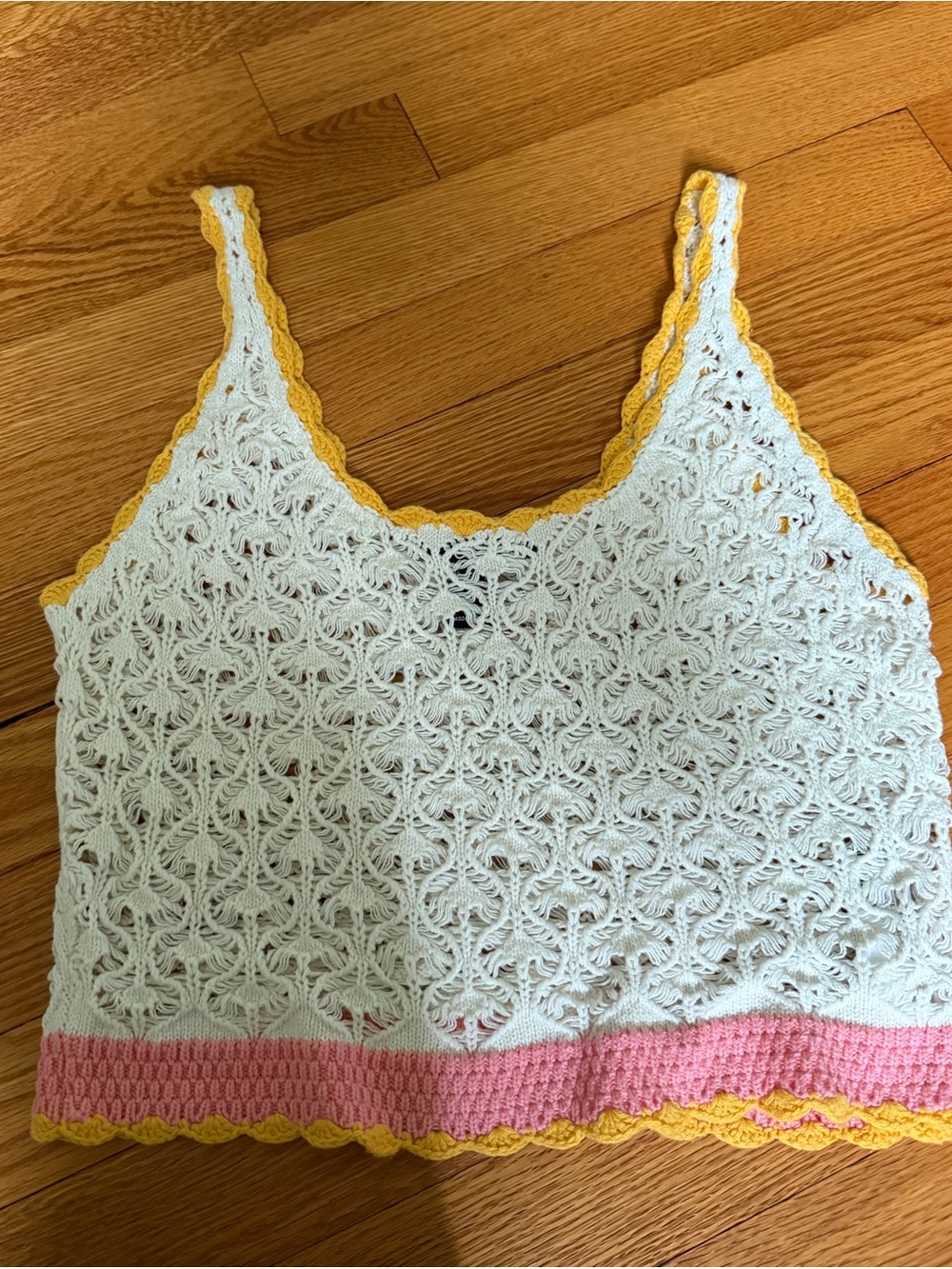 NWOT Forever21 crochet top size small